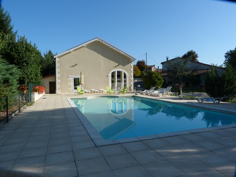 Les Baronnies_16480 ORIOLLES_16 Les Baronnies_16480 ORIOLLES_16